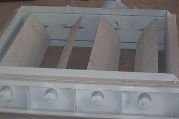 調(diào)節(jié)擋板風門